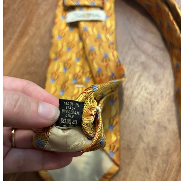 Peter Millar Silk Tie Geometric Pattern Yellow Gold Blue - Picture 4 of 6